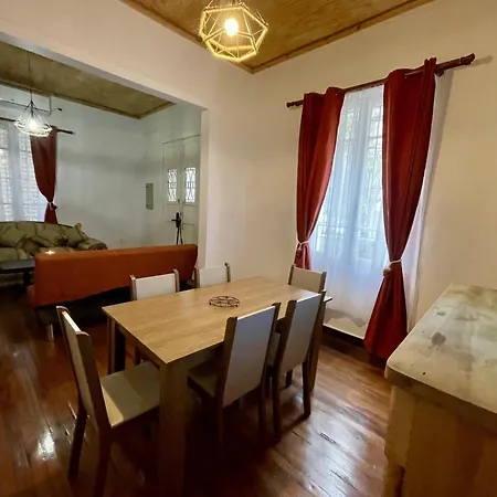 Casa Entera En Nunoa, 3 Dormitorios, Calefaccion